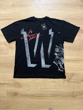 BRAND NEW WITH TAGS DARC SPORT SHIRT 
SIZE: M